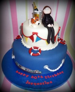 Canal-boat-birthday-cake